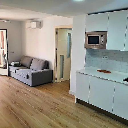 First Line Apartment With 3 Bedrooms And Seaviews Benidorm Exterior photo